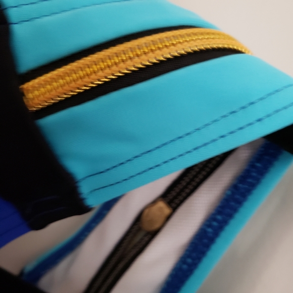 NWOT Colorblock Bikini, Sz. S, Sanitary Shield Intact. Zip Front, Sides zip - Picture 4 of 8